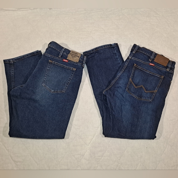 (Lot of 2) Wrangler Premium Quality Jeans Men's 36x29 Blue Denim Straight Fit - Picture 1 of 16